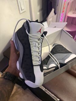🔥 AIR JORDAN 13 – WHITE / BLACK / RED 🔥