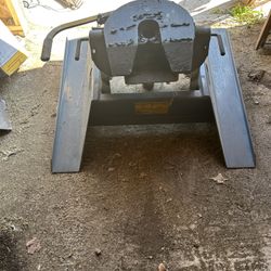 5th Wheel Hitch 