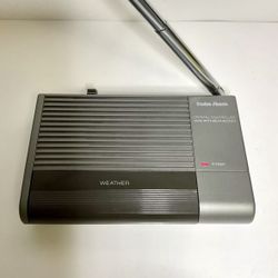 Radio Shack Crystal Controlled Weather Radio Model 12-241, Good Condition