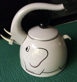 new tea kettle/White Elephant with pink linings