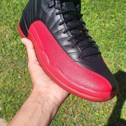 NIKE AIR JORDAN RETRO 12