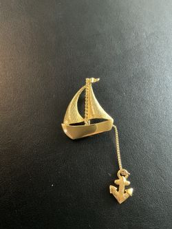 Anne Klein Gold Tone Sail Boat With Anchor Brooch Pin Signed AK