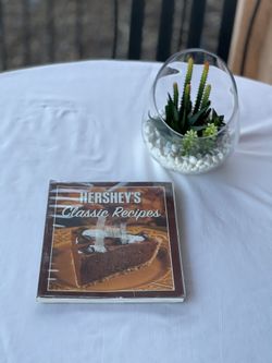 Hersheys recipe book With Treat Bags