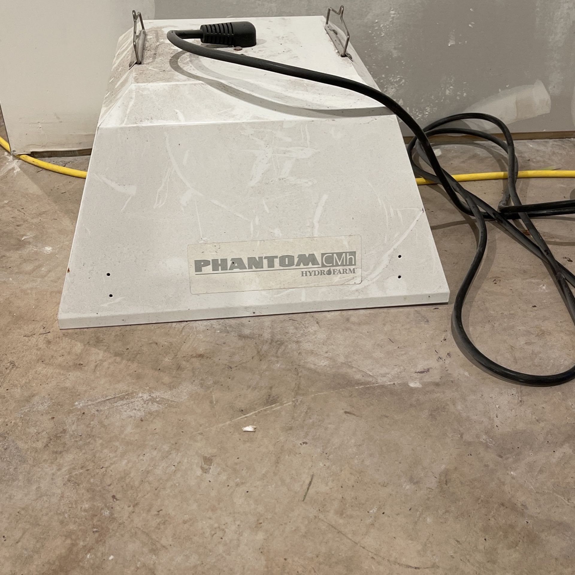 Phantom CMH GROW Lights (8) OBO
