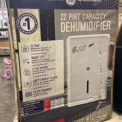 22 PINT CAPACITY DEHUMIDIFIER