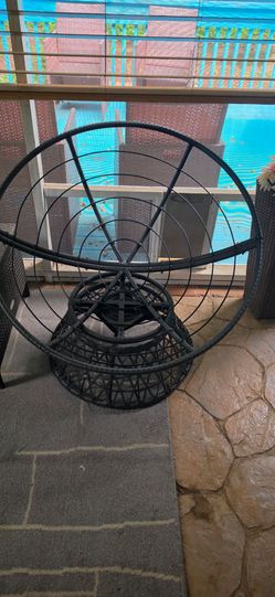 Papasan Chair
