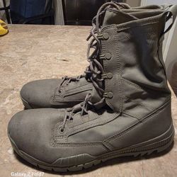 Nike SFB Gen 2 8" Tactical Boots - Sage Green -11.5 Size