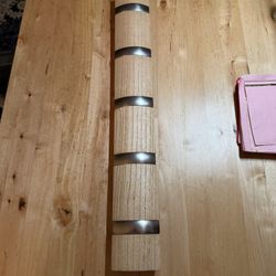Wall hooks 