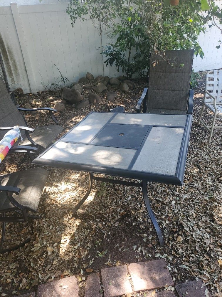 Patio Table With Umbrella And 3 Chair