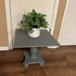 Great Little Grey Plant Stand