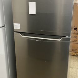 New Frigidaire Top Freezer Refrigerator - Financing With $53 Down Payment 