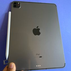  128GB Apple IPad Pro 11” 3rd Generation (2021 model / M1 chip ) WiFi + Cellular (5G / Unlocked) with pen, keyboard & Accessories (256gb $679) 