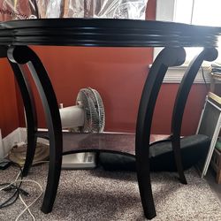 Bombay Company - 2 Tier Serving Table - 2001 Collection 