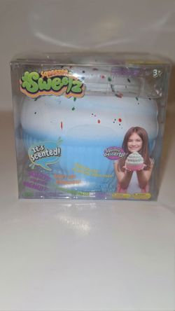 Ppnc Squeezee Sweetz Cupcake Scented Squishy Cupcake blue - BRAND NEW SEALED