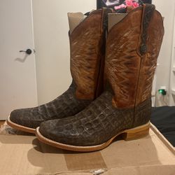 MENS BOOTS , Western Size 9