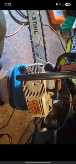 Stihl 011 AVT electronic quick stop chain saw