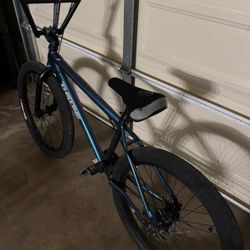 24 Inch Bike Throne