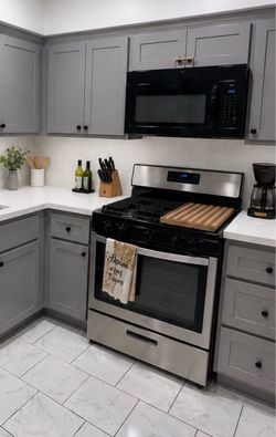 Whirlpool 30” Stainless Steel 5-Burner Gas Range