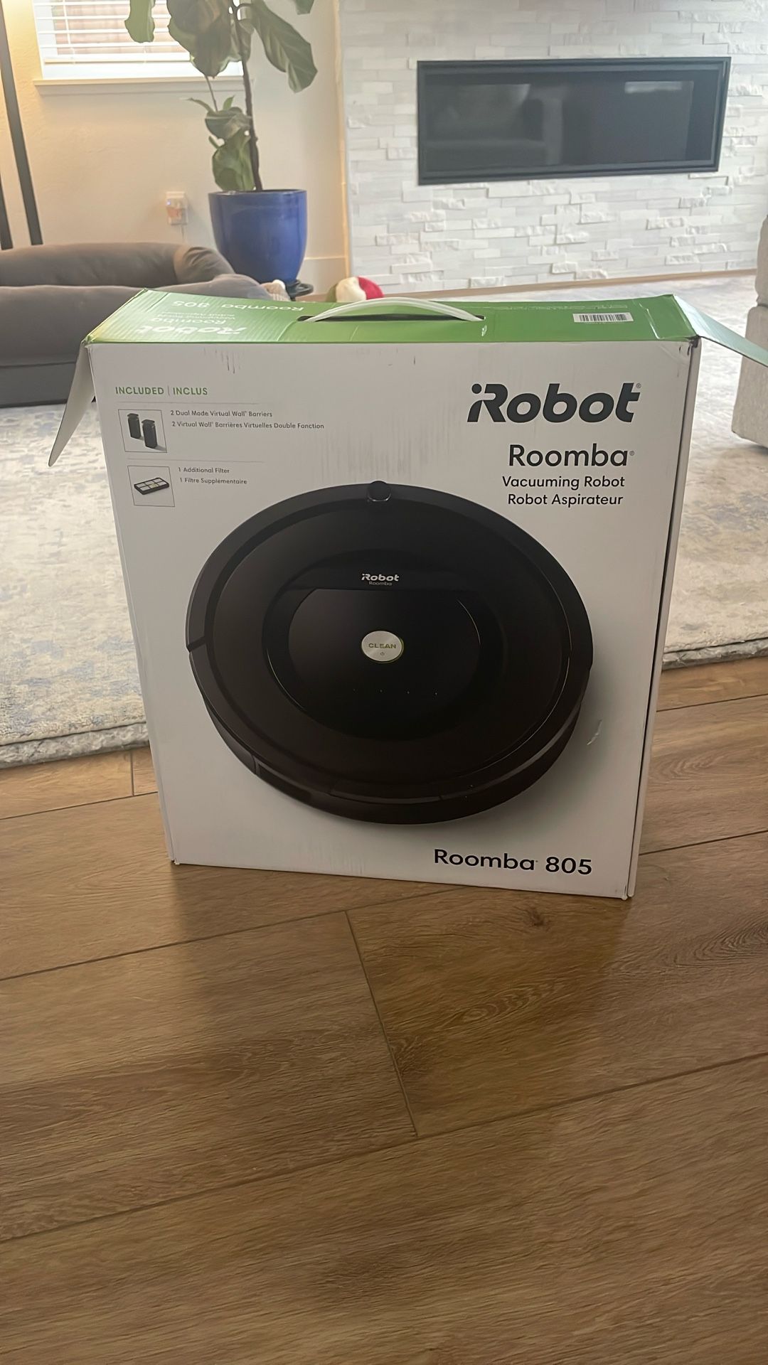 iRobot Roomba 805 Vacuum Cleaner