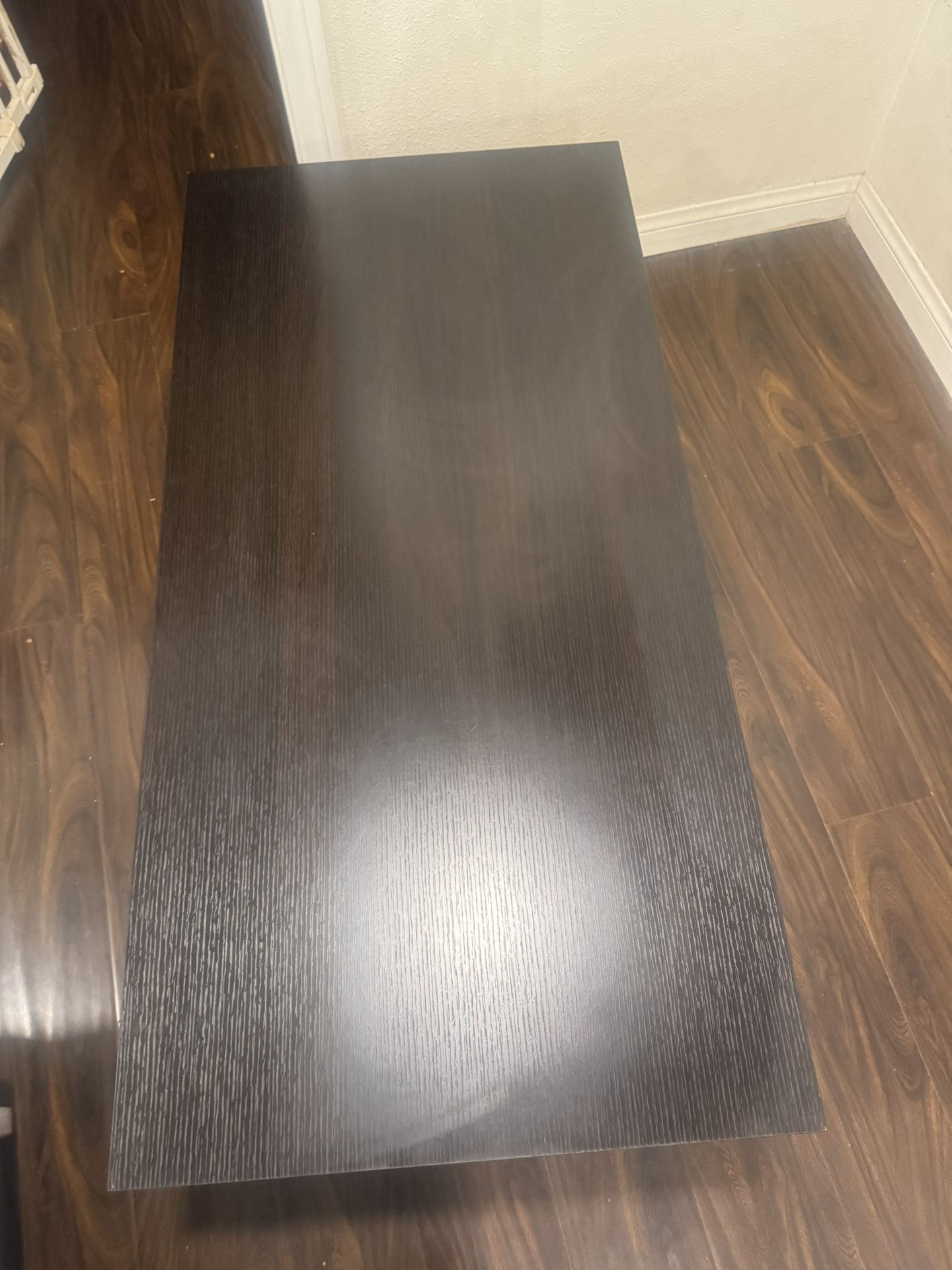 Coffee Table With Storage Compartment 