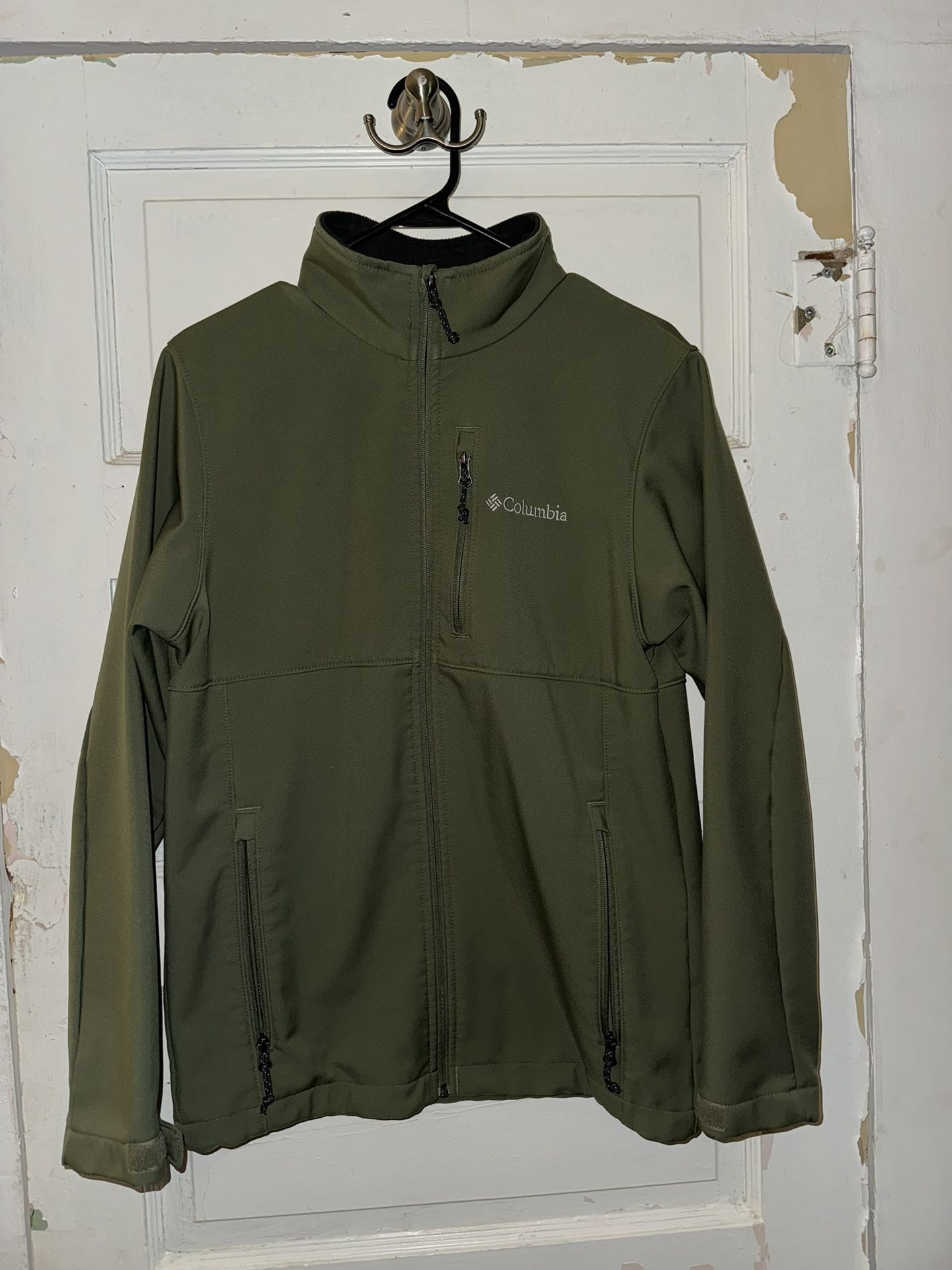 Men’s Columbia Softshell Jacket (S)