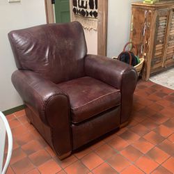 Leather Lounge Recliner 