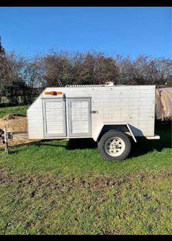 DOG TRAILER