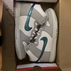 Nike Dunks high top