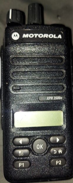 Motorola Xpr 3500e With Programming Cable And Etra Battery