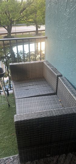 3 Piece Set Must Go Today