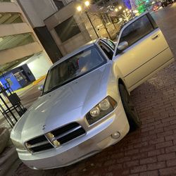 2010 Dodge Charger 