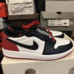 Air Jordan 1 Black Toe low