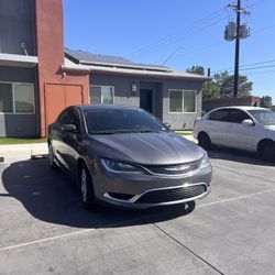 2015 Chrysler 200