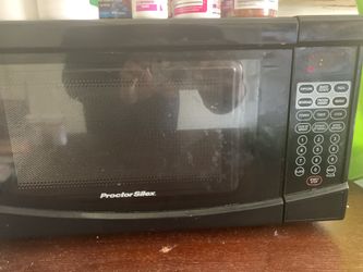 700 watt microwave