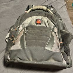 Swiss gear laptop backpack