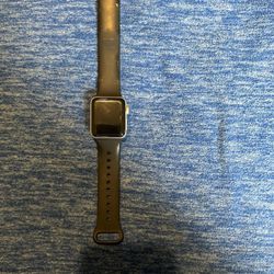 Series 3 40m Apple Locked