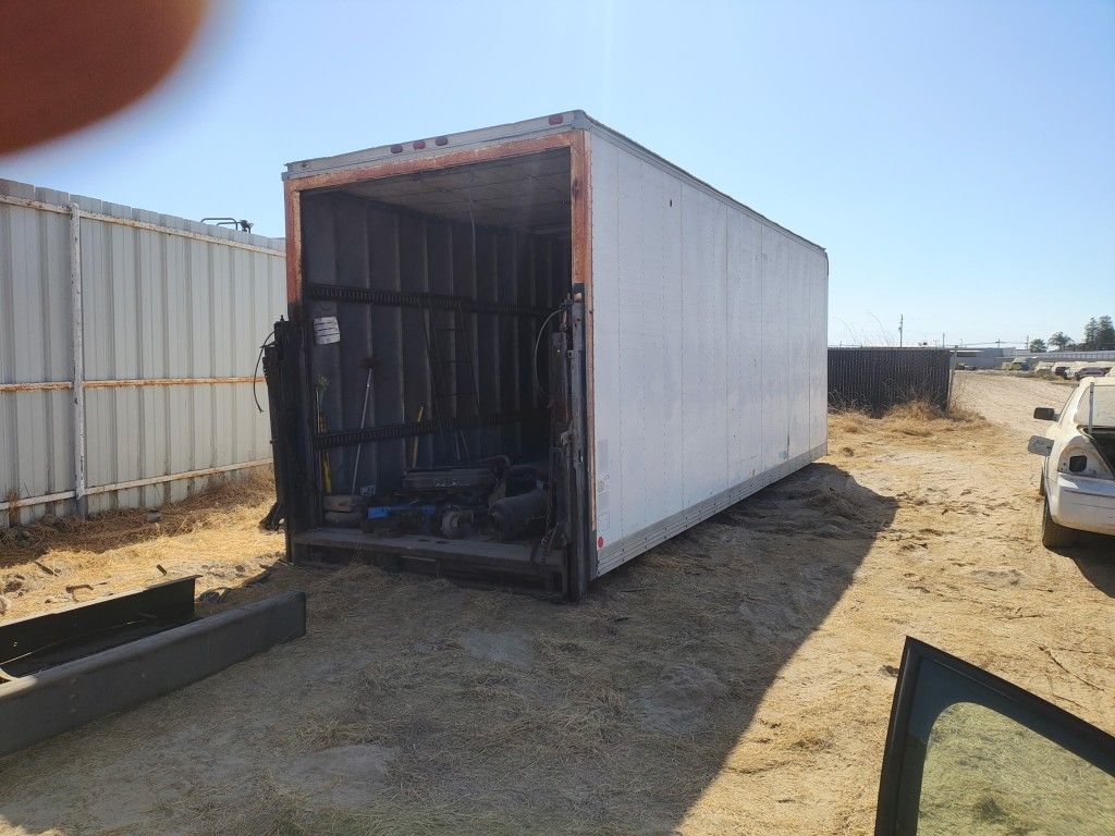 Storage Container 24 Ft