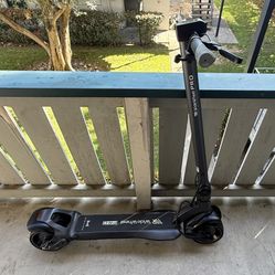 Mercane Wide Wheel PRO- Electric Scooter