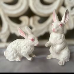 Unsigned Napcoware Vintage Albino Rabbit Porcelain Figurines Set of 2 Japan
