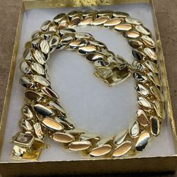 849 grams 24mm super heavy and polished Miami Cuban Links necklace🔥🔥🔥