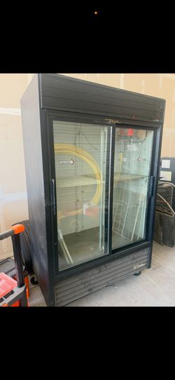 True refrigerator