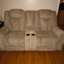 Sofa & Loveseat
