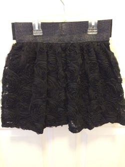 Black roses skirt size S