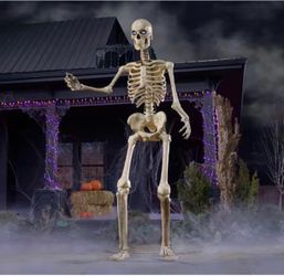 12 ft Skeleton