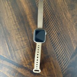 Apple Watch SE (2nd gen)