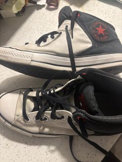 Men Size 9 1/2 No Box In Good Condition