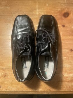 Black leather Stacy Adam’s lace-up dress shoes #leathershoes