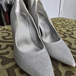 Nine West Silver Glitter Heels- Tacones Altos 