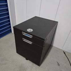 Heavy Duty In Good Conditions Wood File Cabinet 