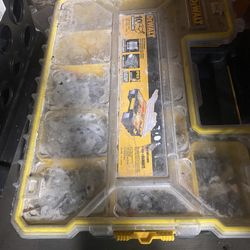 Dewalt Box